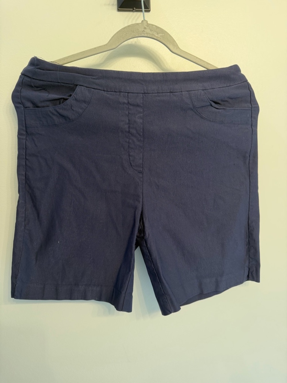 Coconut Row Palm Beach Women's Navy Pull-On Stretch Shorts Size 10